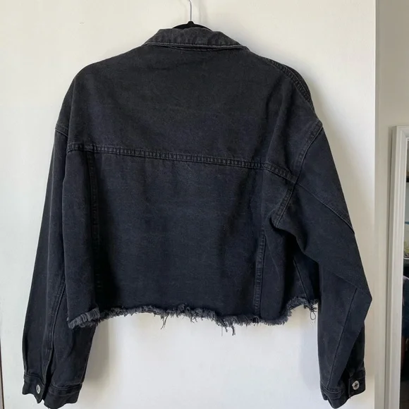 Black Cropped Jean Jacket - Picture 3 of 3